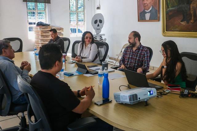 Analizan marco normativo de la administración pública municipal