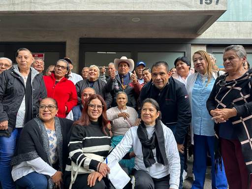 Logran visas para el reencuentro familiar de tarimbarenses en EU