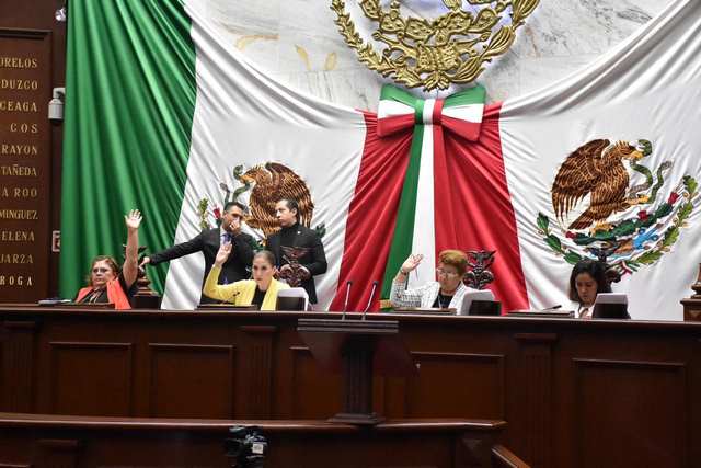 Aprueba Congreso retiro voluntario del magistrado Alejandro González