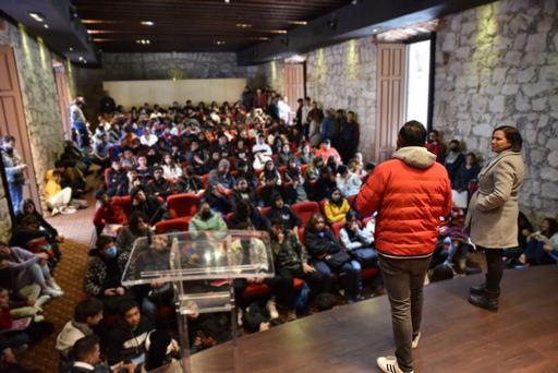 Ese edificio nos pertenece; ¡estamos al tope en el Colegio de San Nicolás!