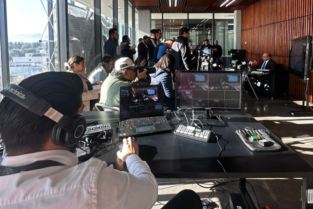 Más de 40 actividades integran el programa conmemorativo del Bicentenario de la institución: Jorge Reséndiz García