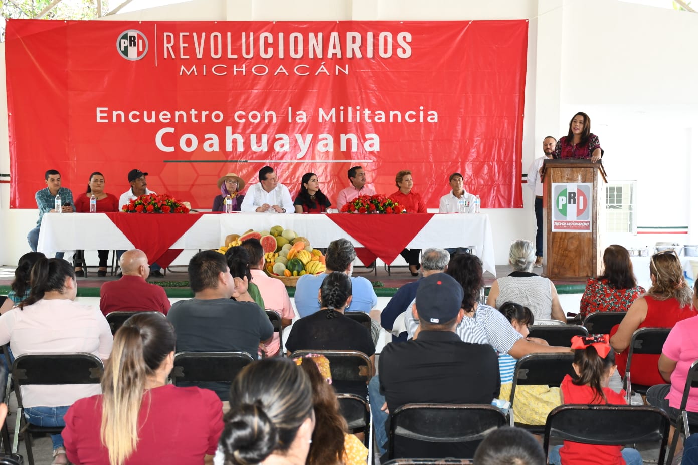 Desde las bases se decidirán las candidaturas: Memo Valencia