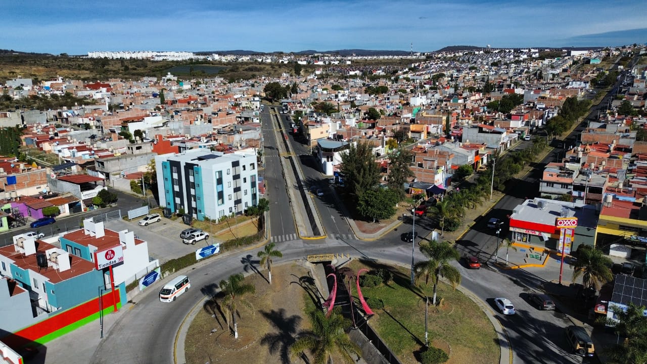 Atiende Bladimir González infraestructura vial de fraccionamientos y colonias de Tarímbaro