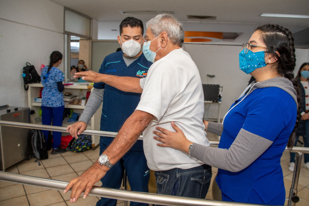 DIF Michoacán ofrece rehabilitación y educación especial a personas con discapacidad