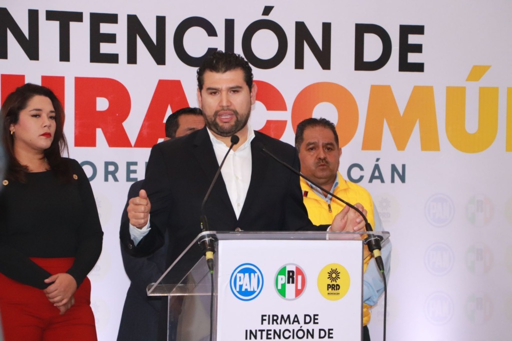 La alianza entre PRD-PRI-PAN busca dignificar a Michoacán: Octavio Ocampo