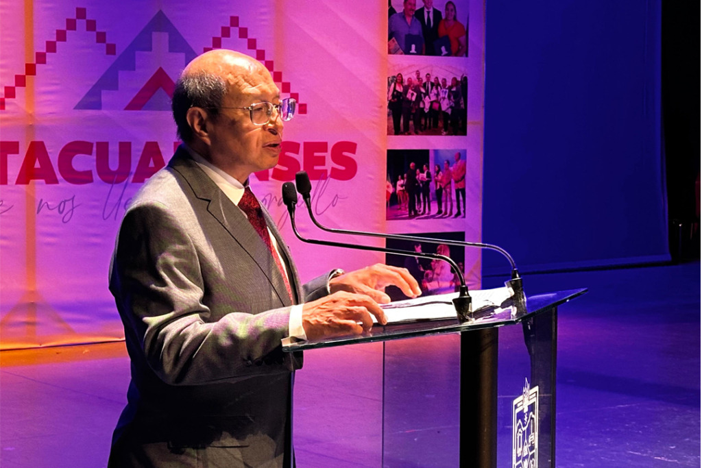 Magistrado presidente Jorge Reséndiz García es reconocido como ciudadano distinguido en Zitácuaro