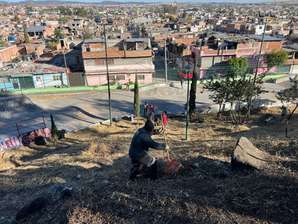 Jornada Integral interviene y embellece la Unidad Deportiva Solidaridad