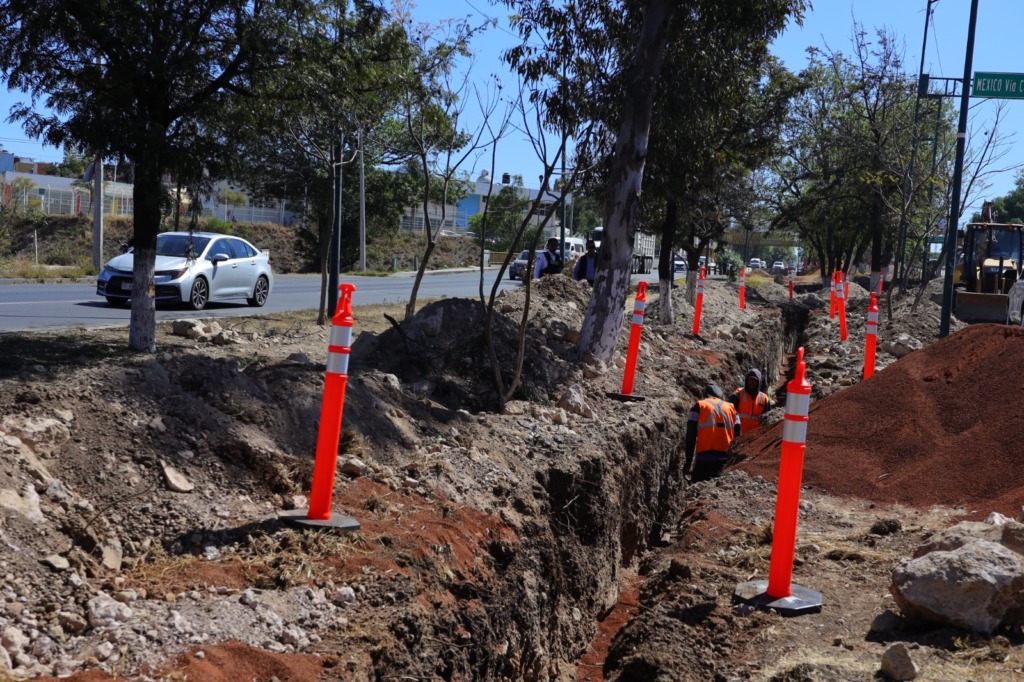Alfonso Martínez arranca la construcción del Acuaférico de Morelia