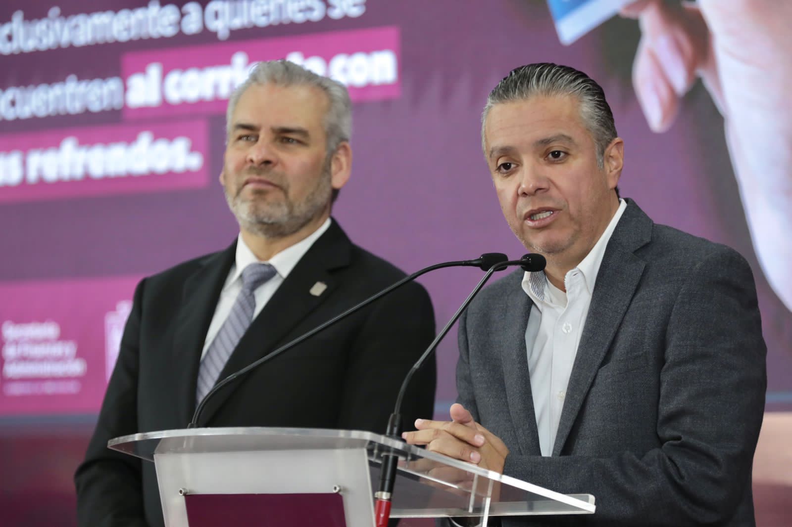 Recaudados en enero 512 mdp por refrendo vehicular: Luis Navarro