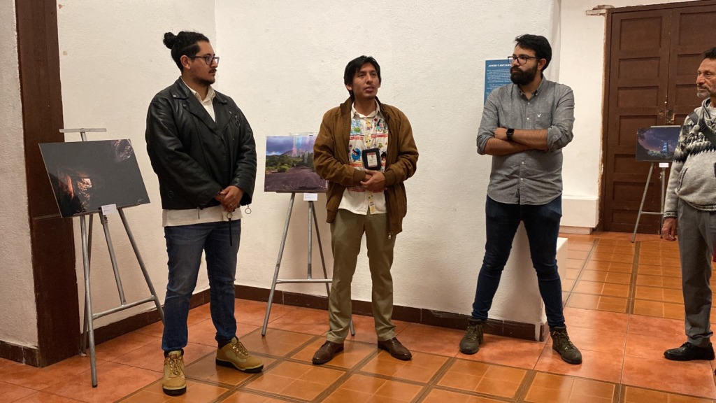 Inauguran la exposición fotográfica “Joven y anciano Paricutín”
