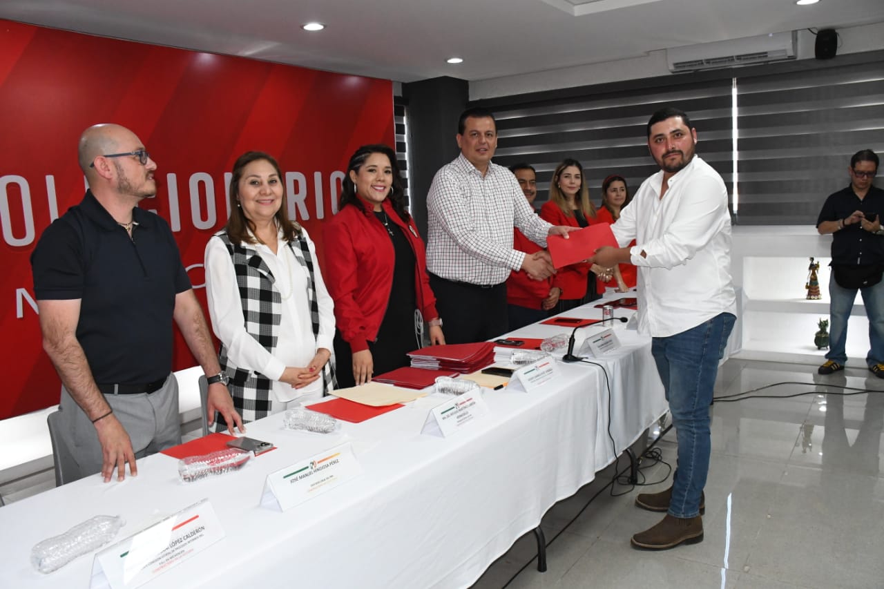 Construir implica ceder para caminar en unidad: Memo Valencia