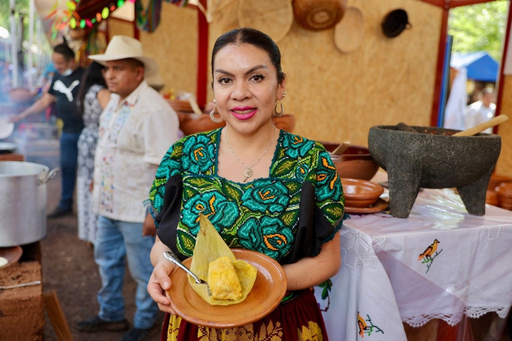 Descubre por qué Blanca Villagomez triunfa como cocinera tradicional del año