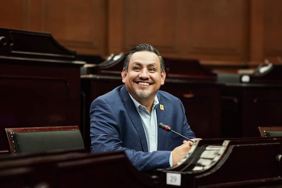 México enfrenta múltiples situaciones que vulneran el derecho al trabajo: Víctor Manríquez