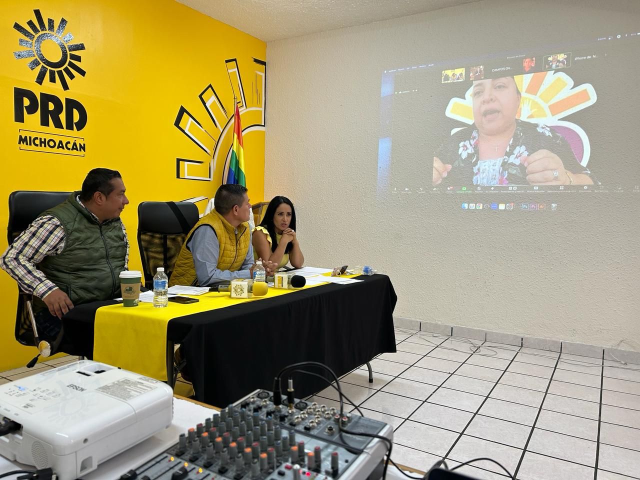 En Sesión de Consejo Estatal del PRD, se aprueba dictamen para candidaturas en Ayuntamientos