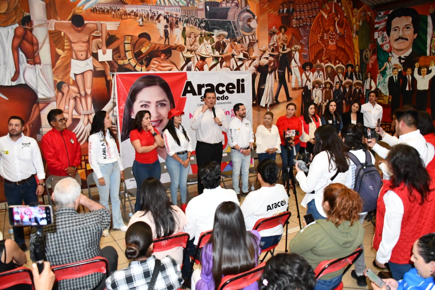 ”Con perfiles priistas se pondrá un alto a la destrucción creada por quienes gobiernan en redes sociales”: Memo Valencia