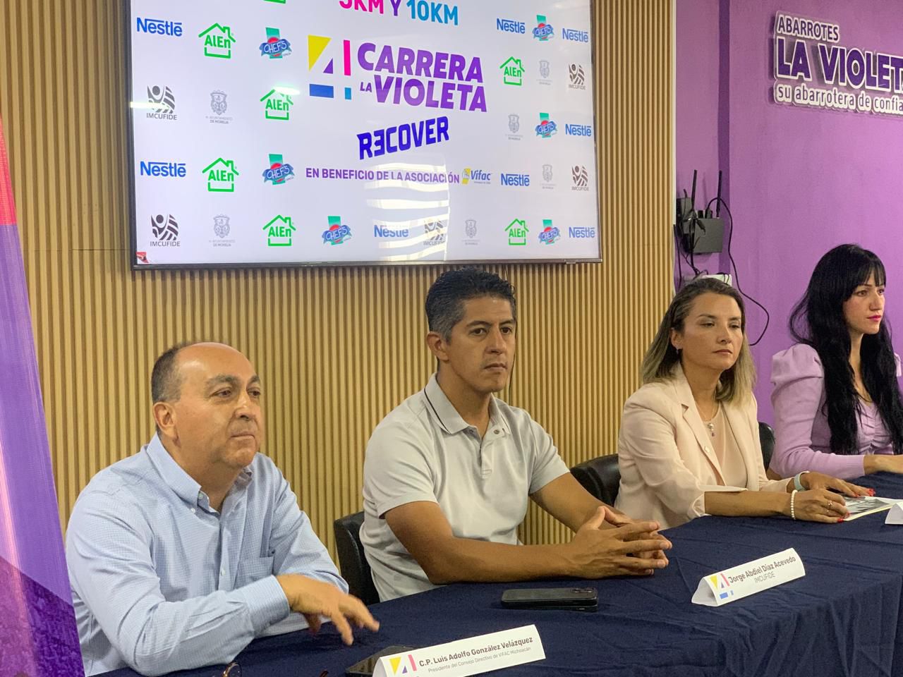 Abarrotes La Violeta anunció la 4ª edición de su Carrera Atlética, a favor de la Asociación VIFAC