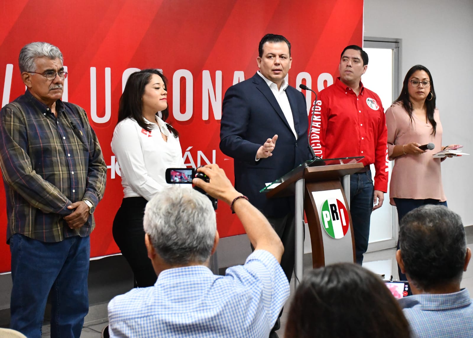 Si iría a “tercios” elección de Morelia, pues René Valencia ya tiene 14 puntos de preferencia