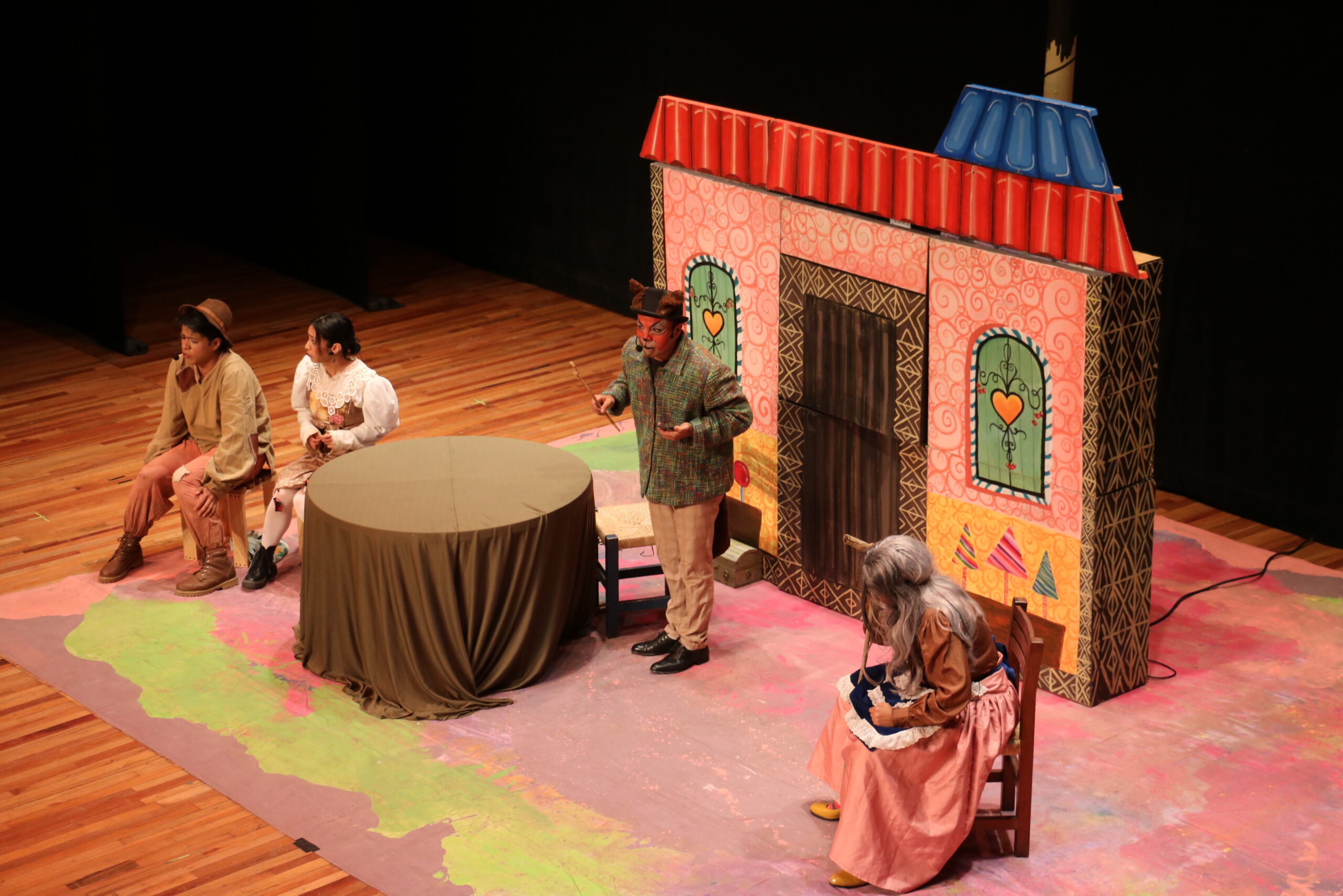 Únete a la aventura de Hansel y Gretel en Uruapan