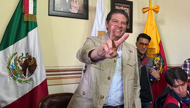 Pide Alfonso Martínez licencia para dejar el cargo, iniciará su campaña electoral el 15 de abril