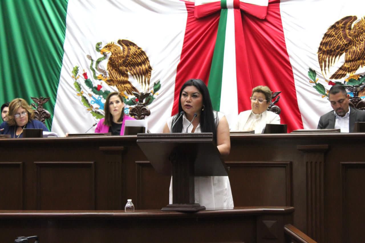 Propone Brenda Fraga tipificar como delito el reclutamiento de menores en Michoacán