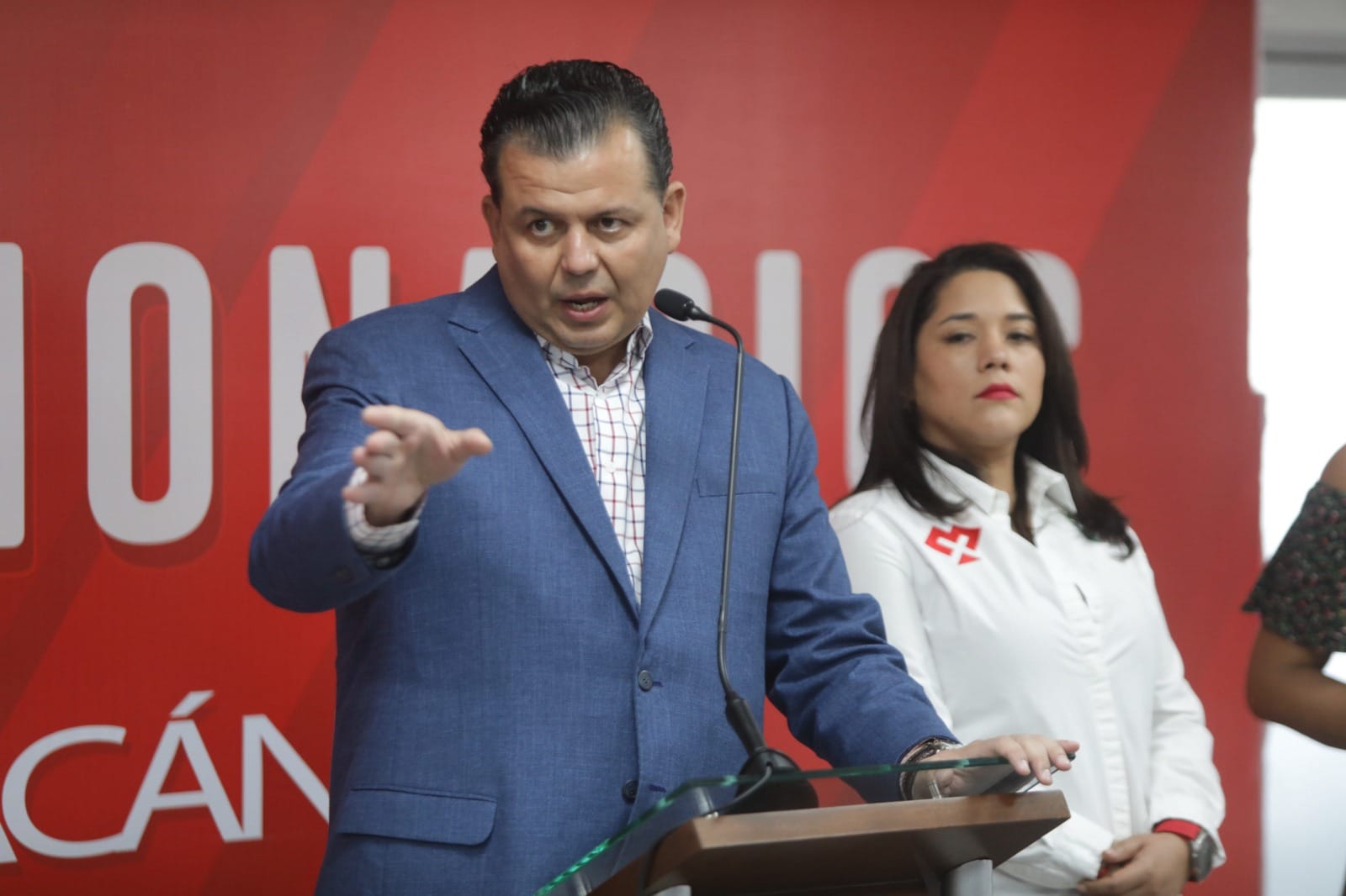 Baja PRI a candidata de tierra caliente, es de alto riesgo desarrollar su campaña