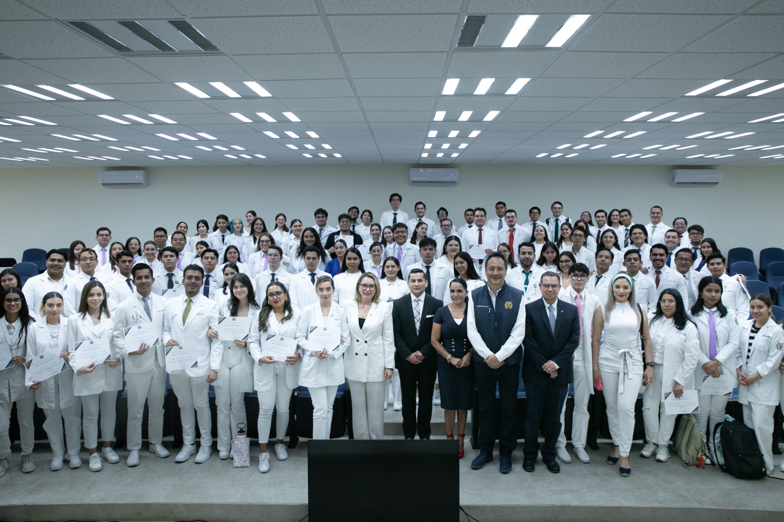 Instructores del área de la Salud referentes de la UMSNH: Rectora