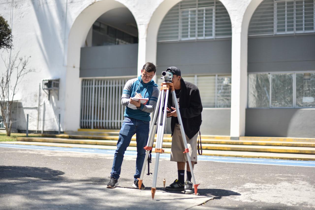 De manera inédita la UMSNH incentiva la investigación en las y los estudiantes