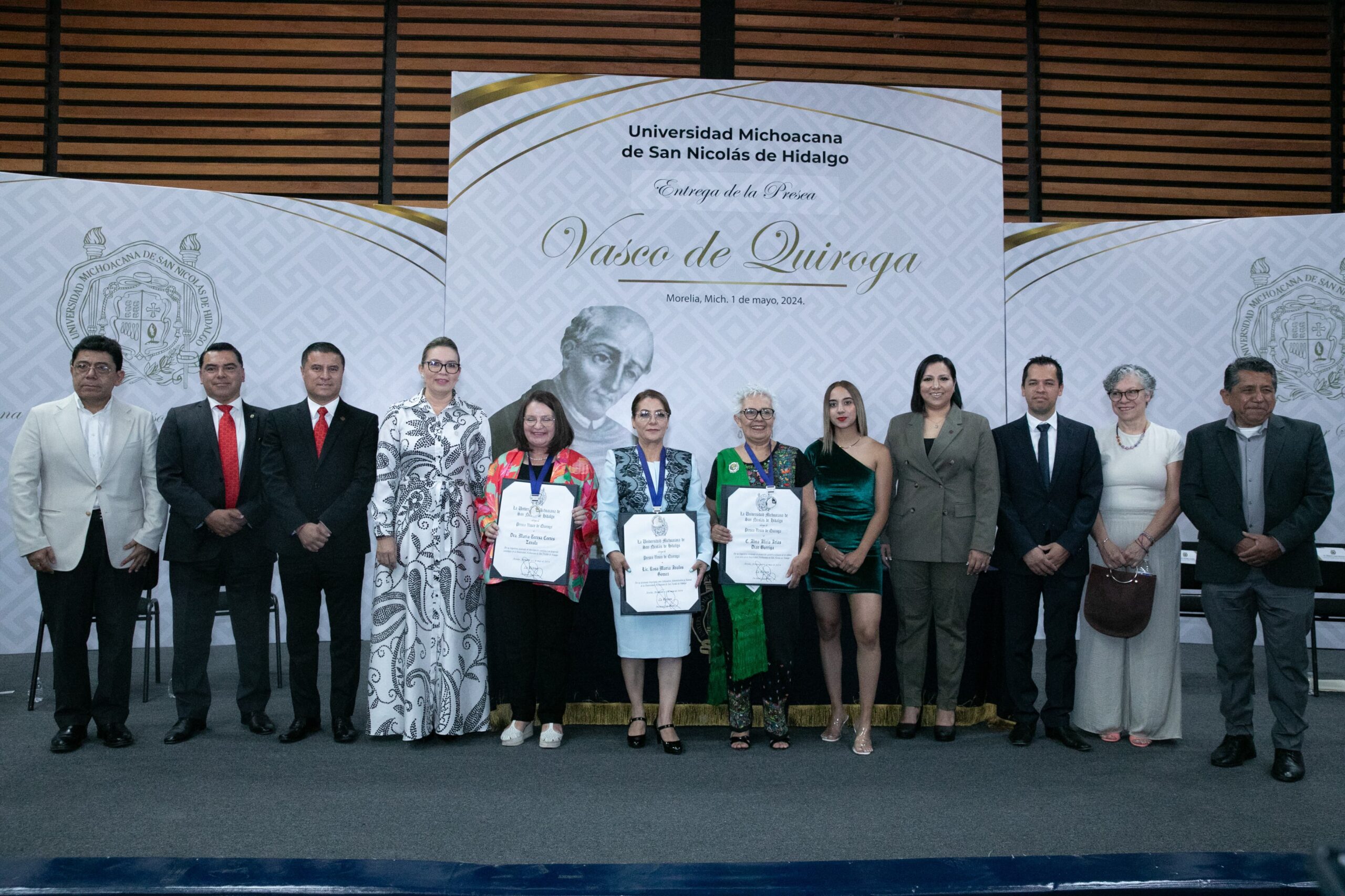 En unidad, todos los sectores tenemos que transitar para cumplir objetivos de la UMSNH: Rectora