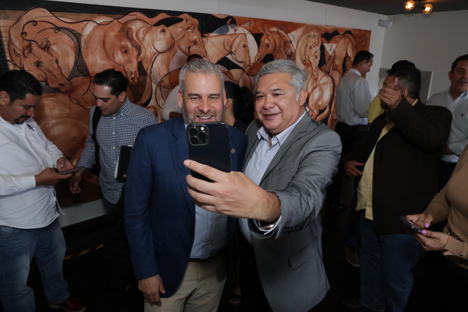 Bedolla y autoridades electas del PVEM refrendan alianza para el desarrollo