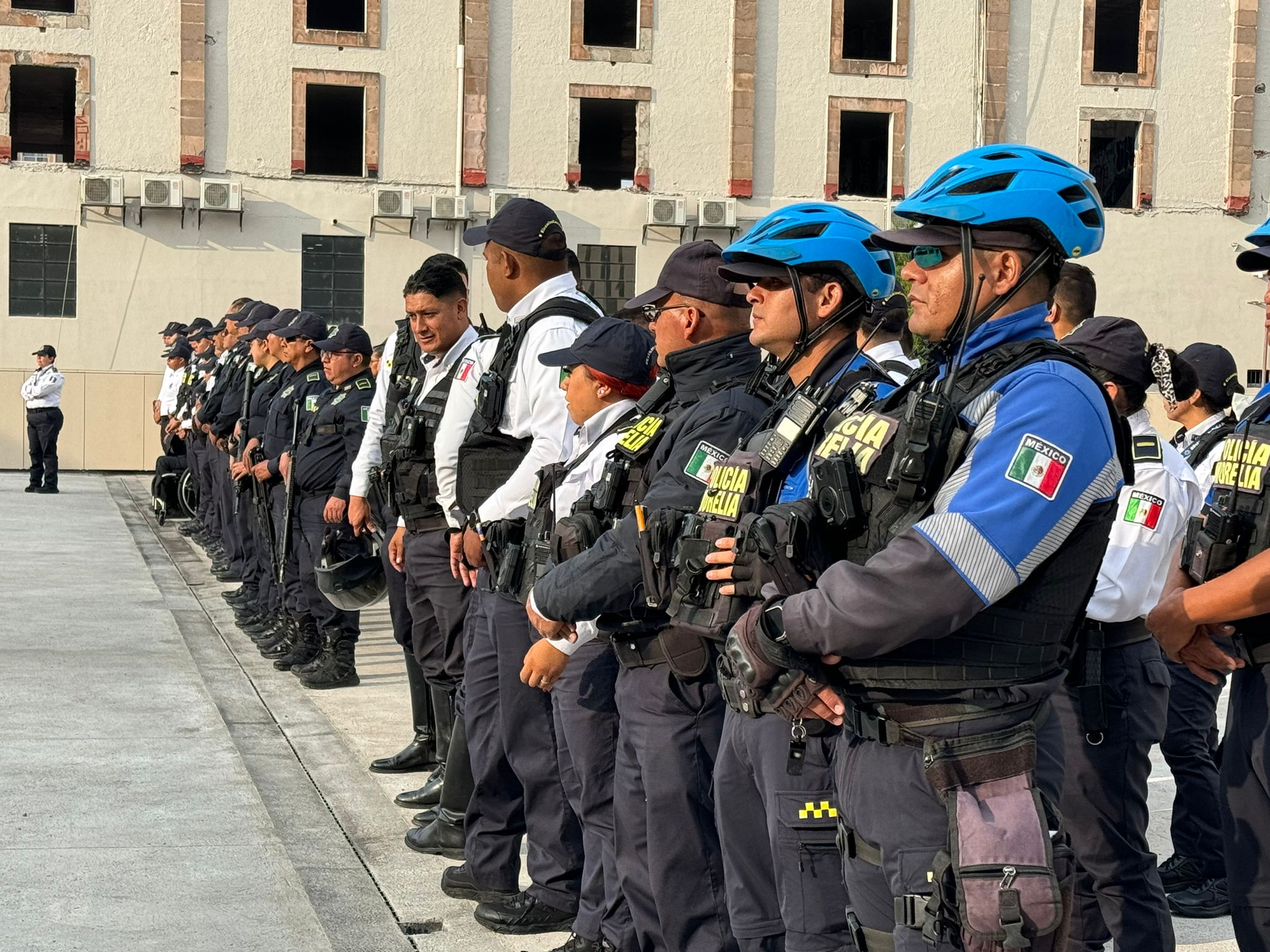 Hace pase de lista alcalde a Policía Morelia, y refrenda su compromiso