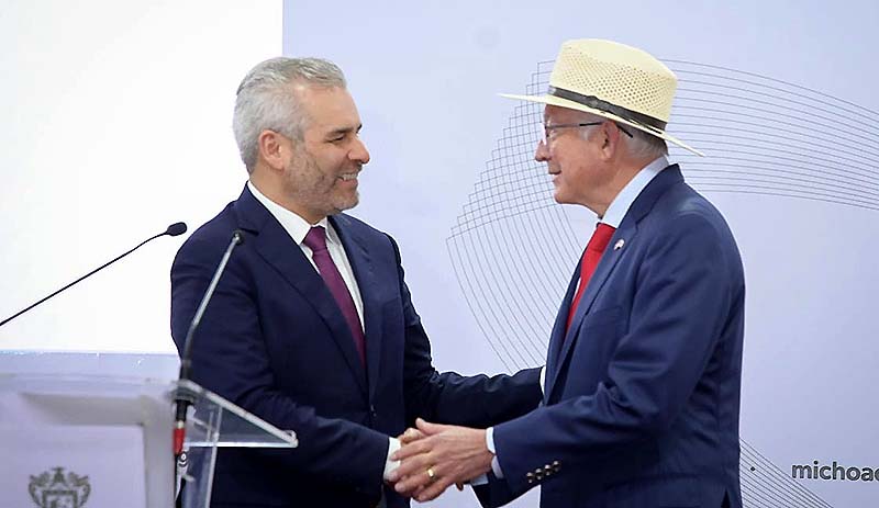 Se reactiva la exportación de aguacate y mango michoacano; acuerda gobierno estatal y Embajador de EU