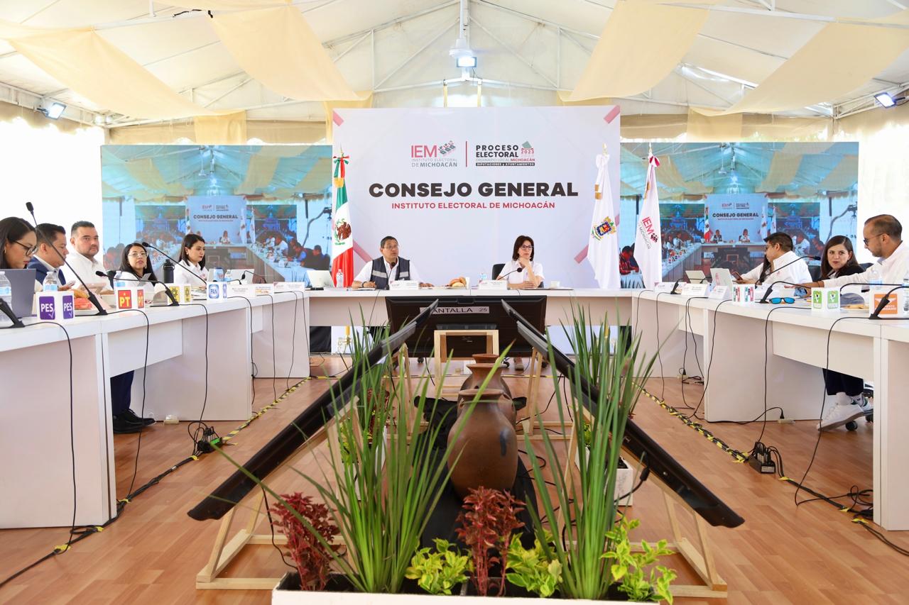 Instala IEM Sesión Especial de la Jornada Electoral