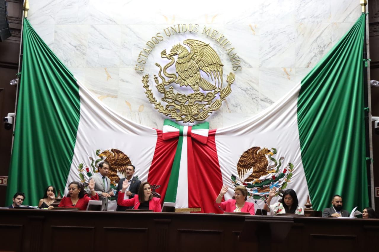 Aprueba 75 Legislatura Convocatoria para elegir merecedor de la Condecoración “Suprema Junta Nacional Americana”