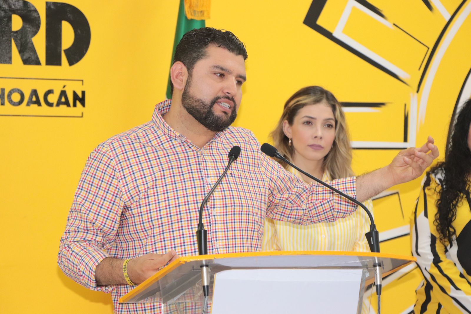 PRD Michoacán exhorta al gobierno estatal atender demandas de la Guardia Civil