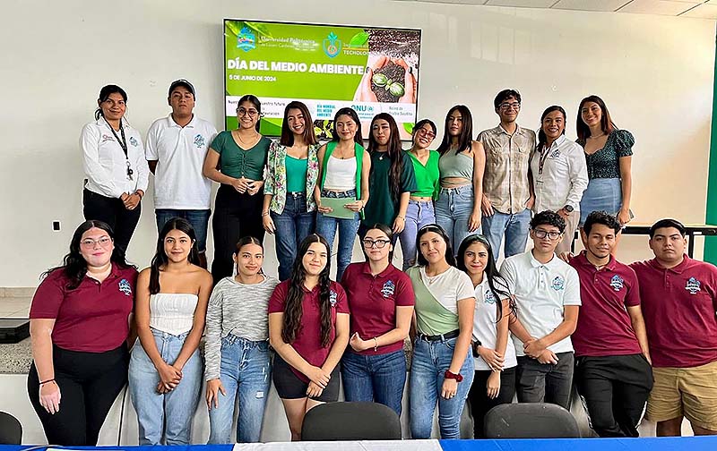 Hay 20 carreras universitarias para jóvenes de la Sierra Costa de Michoacán