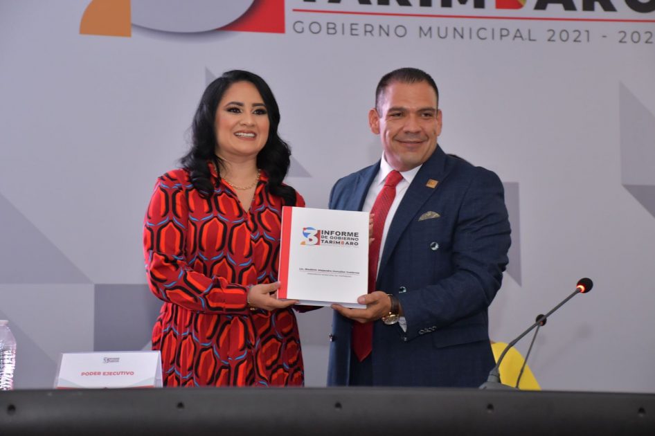 Rinde Bladimir González su tercer Informe de Gobierno en Tarímbaro