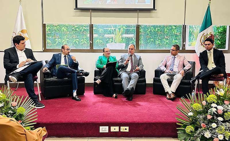 “El Libro Blanco de los Derechos Humanos”, texto indispensable para adentrarse en las defensorías del pueblo