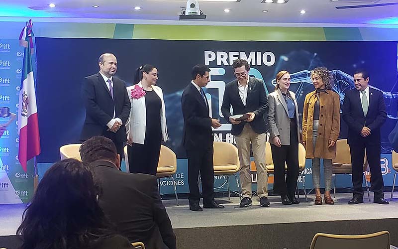 Gobierno de Michoacán recibe premio por proyecto digital