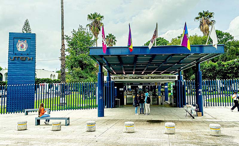 Le cumple la UMSNH a las y los trabajadores con el pago de Aportación de Depósito