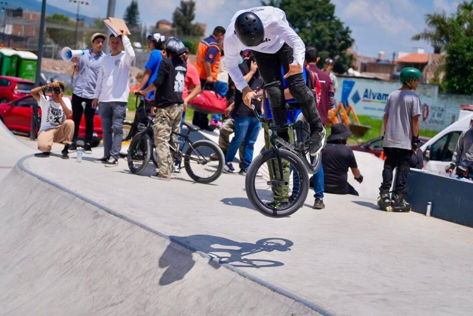 Skatepark del bajopuente Paso Morelos, un espacio innovador para las juventudes
