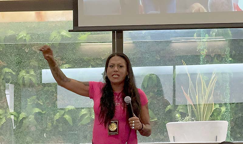 Con la conferencia “Cuídate, Cuídame”, dan a conocer problemática de la trata de personas