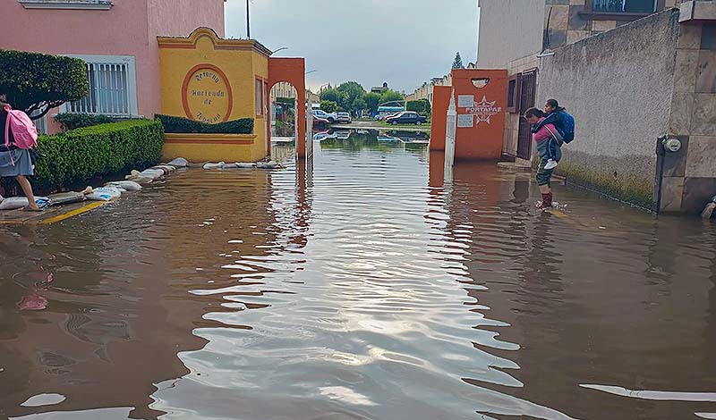 Sólo unas horas bajó la inundación en Hacienda Tiníjaro ¡Ya está igual!
