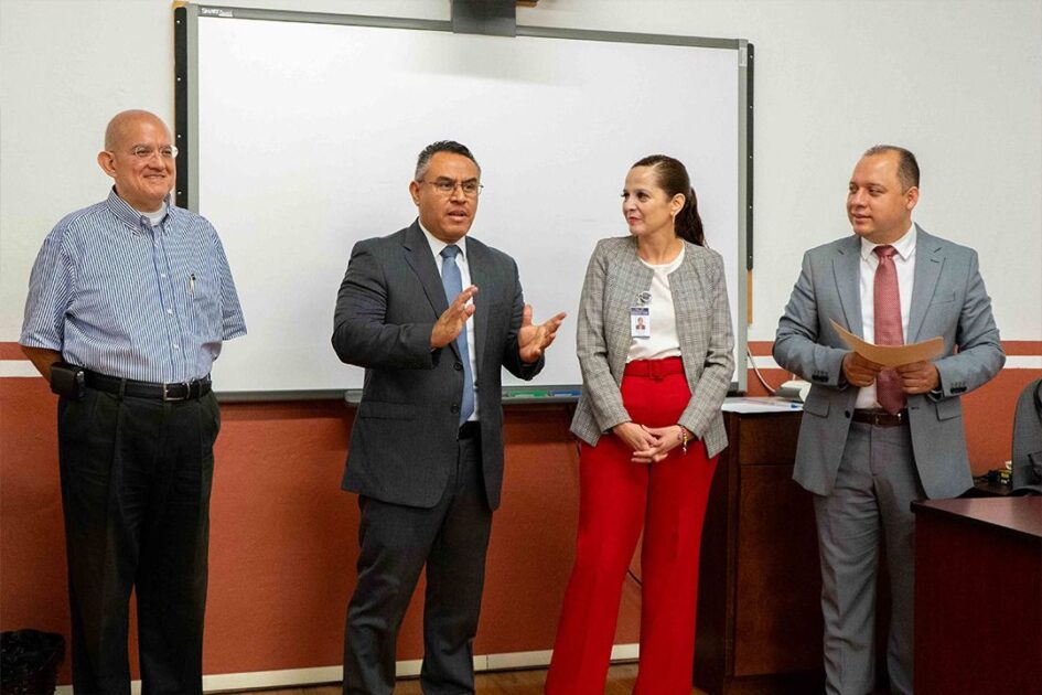 Previo concurso, 13 personas se integran a la reserva para el cargo de facilitador del Poder Judicial de Michoacán