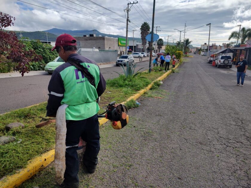 Vecinas, vecinos y Gobierno de Morelia, mejoran espacios públicos en Frac. La Hacienda