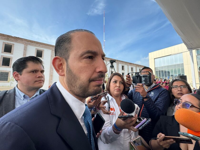 Termina la vida política de Araceli Saucedo, ante traición y nulo talento para llegar al Senado: Marko Cortés.