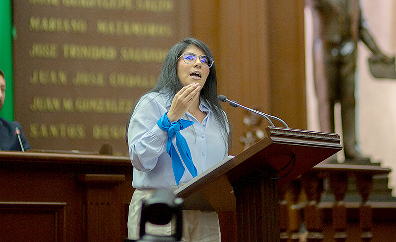 Reafirma Vanhe Caratachea compromiso con la defensa de las mujeres y la vida