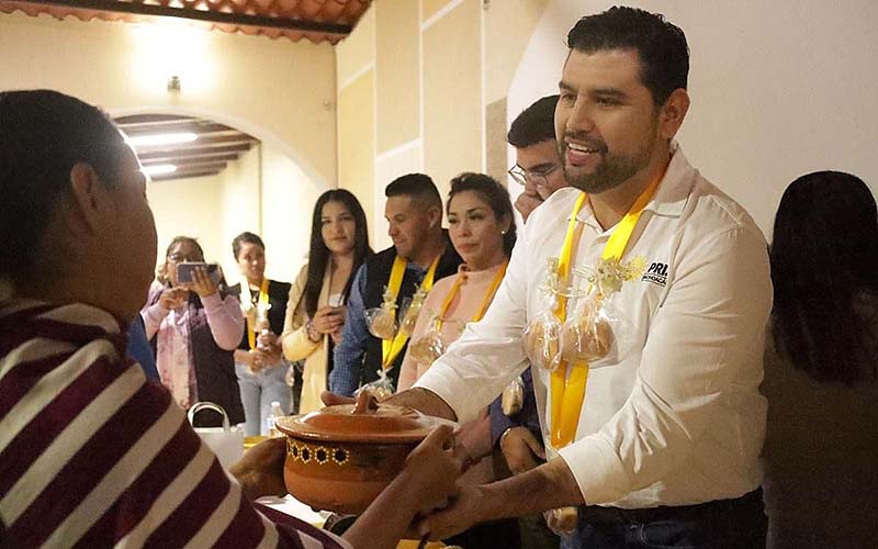 En Chilchota se vive en unidad la fuerza del PRD• Vamos a construir partido desde el territorio• Democracia, Justicia y Libertad para Michoacán