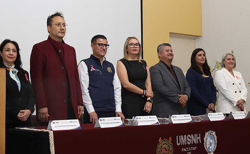 Cuidemos nuestra Universidad Michoacana, trabajemos y seamos honestos: Yarabí Ávila