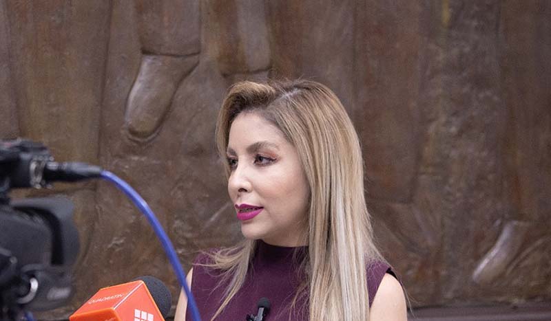 Belinda Hurtado celebra Reforma Constitucional a la UMSNH