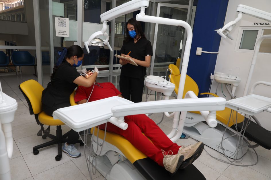 ¿Requieres algún servicio dental? La Facultad de Odontología de la UMSNH brinda atención de manera gratuita